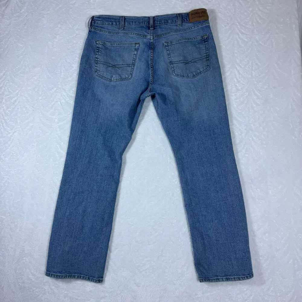 Signature by Levi Strauss Men's W36 L30 Blue Denim Jeans Bootcut Workwear Casual